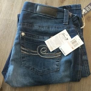 2xDesigner jean reseller lot size 14- no flaws